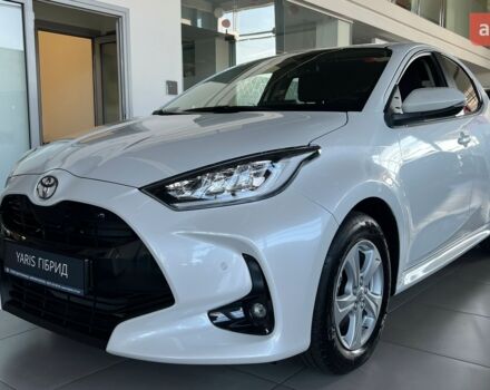 Тойота Ярис, объемом двигателя 1490 л и пробегом 0 тыс. км за 28206 $, фото 2 на Automoto.ua