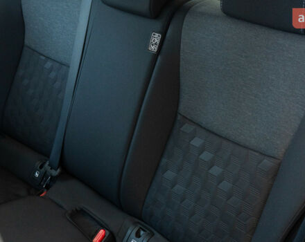 Тойота Ярис, объемом двигателя 1.49 л и пробегом 0 тыс. км за 27193 $, фото 25 на Automoto.ua