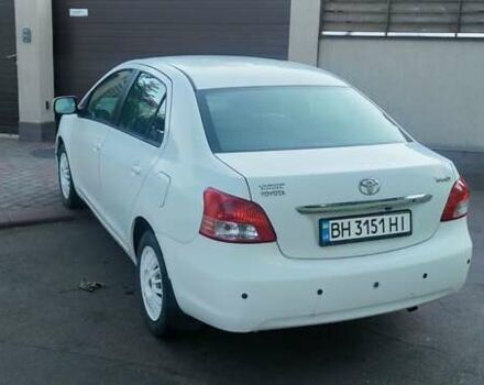 Тойота Ярис, объемом двигателя 1.5 л и пробегом 116 тыс. км за 5600 $, фото 2 на Automoto.ua