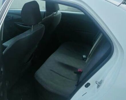 Тойота Ярис, объемом двигателя 1.5 л и пробегом 116 тыс. км за 5600 $, фото 9 на Automoto.ua