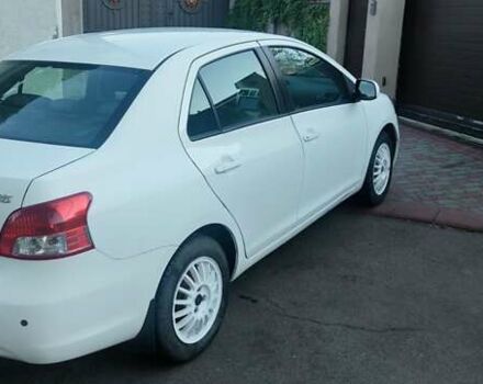 Тойота Ярис, объемом двигателя 1.5 л и пробегом 116 тыс. км за 5600 $, фото 3 на Automoto.ua