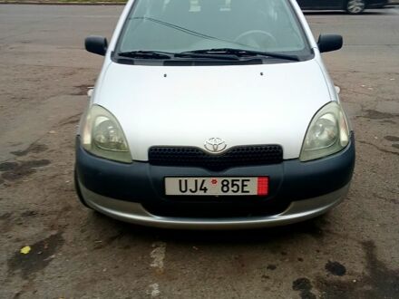 Тойота Ярис, объемом двигателя 1 л и пробегом 0 тыс. км за 1900 $, фото 1 на Automoto.ua