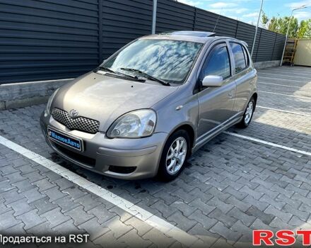 Тойота Ярис, объемом двигателя 1.3 л и пробегом 176 тыс. км за 4650 $, фото 1 на Automoto.ua
