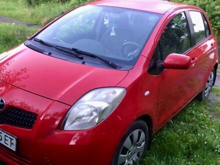 Тойота Ярис 2008 в Полонном на Automoto.ua Тойота Ярис, объемом двигателя 1.3 л и пробегом 160 тыс. км за 6100 $, фото 1 на Automoto.ua
