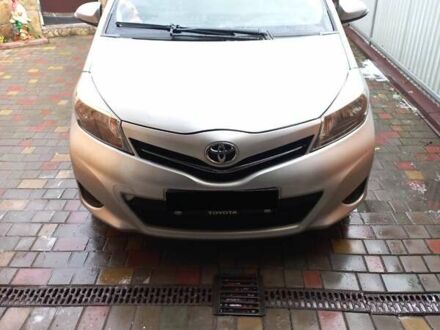 Тойота Ярис 2011 в Хмельницком на Automoto.ua Тойота Ярис, объемом двигателя 1.36 л и пробегом 187 тыс. км за 7100 $, фото 1 на Automoto.ua