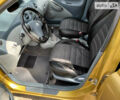 Желтый Тойота Ярис, объемом двигателя 1.3 л и пробегом 250 тыс. км за 3500 $, фото 5 на Automoto.ua