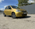Желтый Тойота Ярис, объемом двигателя 1.3 л и пробегом 250 тыс. км за 3500 $, фото 13 на Automoto.ua