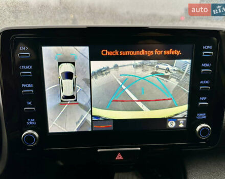 Желтый Тойота Ярис, объемом двигателя 1.5 л и пробегом 120 тыс. км за 16400 $, фото 25 на Automoto.ua