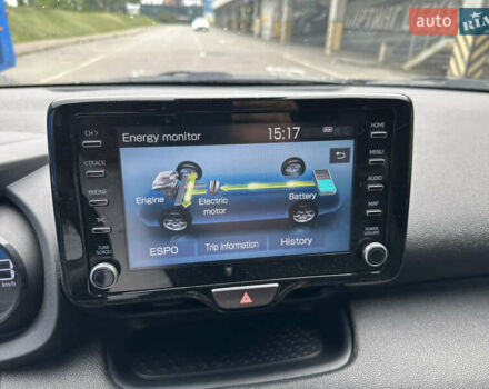 Тойота Ярис 2021 в Киеве на Automoto.ua Желтый Тойота Ярис, объемом двигателя 1.5 л и пробегом 129 тыс. км за 17500 $, фото 33 на Automoto.ua