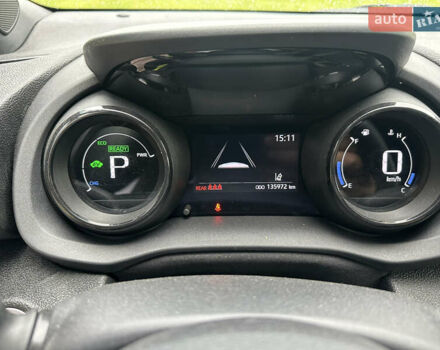 Тойота Ярис 2021 в Киеве на Automoto.ua Желтый Тойота Ярис, объемом двигателя 1.5 л и пробегом 129 тыс. км за 17500 $, фото 19 на Automoto.ua