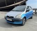 Серый Тойота Ярис, объемом двигателя 1 л и пробегом 350 тыс. км за 1500 $, фото 1 на Automoto.ua