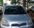 Серый Тойота Ярис, объемом двигателя 1 л и пробегом 166 тыс. км за 2700 $, фото 1 на Automoto.ua