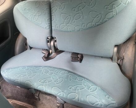 Серый Тойота Ярис, объемом двигателя 1 л и пробегом 3 тыс. км за 800 $, фото 3 на Automoto.ua