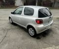 Серый Тойота Ярис, объемом двигателя 1.3 л и пробегом 192 тыс. км за 3200 $, фото 3 на Automoto.ua