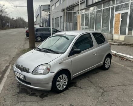 Серый Тойота Ярис, объемом двигателя 1.3 л и пробегом 192 тыс. км за 3200 $, фото 1 на Automoto.ua
