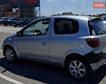 Сірий Тойота Яріс, об'ємом двигуна 1 л та пробігом 253 тис. км за 2900 $, фото 9 на Automoto.ua