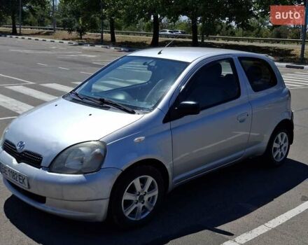 Сірий Тойота Яріс, об'ємом двигуна 1 л та пробігом 253 тис. км за 2900 $, фото 3 на Automoto.ua