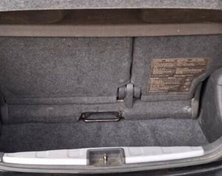 Сірий Тойота Яріс, об'ємом двигуна 1 л та пробігом 253 тис. км за 2900 $, фото 17 на Automoto.ua