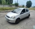 Сірий Тойота Яріс, об'ємом двигуна 1 л та пробігом 397 тис. км за 3500 $, фото 1 на Automoto.ua