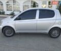 Сірий Тойота Яріс, об'ємом двигуна 1.3 л та пробігом 179 тис. км за 4599 $, фото 4 на Automoto.ua