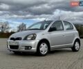 Серый Тойота Ярис, объемом двигателя 1 л и пробегом 271 тыс. км за 3500 $, фото 3 на Automoto.ua
