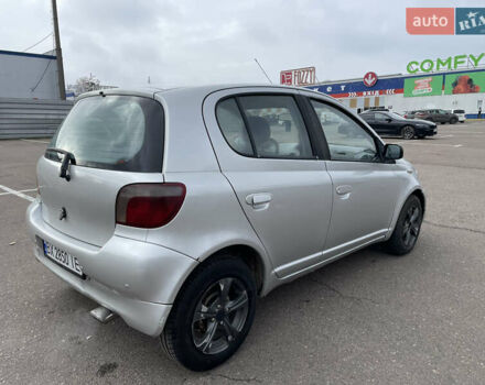 Серый Тойота Ярис, объемом двигателя 1.3 л и пробегом 238 тыс. км за 2999 $, фото 7 на Automoto.ua