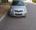 Сірий Тойота Яріс, об'ємом двигуна 1.5 л та пробігом 286 тис. км за 4000 $, фото 1 на Automoto.ua