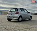 Серый Тойота Ярис, объемом двигателя 1 л и пробегом 271 тыс. км за 3500 $, фото 7 на Automoto.ua