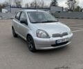 Серый Тойота Ярис, объемом двигателя 1.3 л и пробегом 238 тыс. км за 2999 $, фото 1 на Automoto.ua