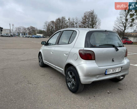 Серый Тойота Ярис, объемом двигателя 1.3 л и пробегом 238 тыс. км за 2999 $, фото 5 на Automoto.ua