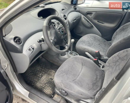 Тойота Яріс 2001 у Рівному на Automoto.ua Сірий Тойота Яріс, об'ємом двигуна 1.3 л та пробігом 236 тис. км за 2700 $, фото 6 на Automoto.ua