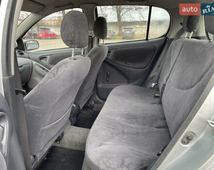 Серый Тойота Ярис, объемом двигателя 1.3 л и пробегом 238 тыс. км за 2999 $, фото 12 на Automoto.ua
