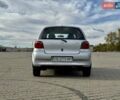 Серый Тойота Ярис, объемом двигателя 1 л и пробегом 271 тыс. км за 3500 $, фото 6 на Automoto.ua