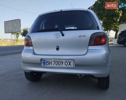 Сірий Тойота Яріс, об'ємом двигуна 1.3 л та пробігом 179 тис. км за 4599 $, фото 9 на Automoto.ua