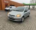 Серый Тойота Ярис, объемом двигателя 13 л и пробегом 60 тыс. км за 5100 $, фото 1 на Automoto.ua
