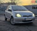 Серый Тойота Ярис, объемом двигателя 1.3 л и пробегом 192 тыс. км за 3850 $, фото 1 на Automoto.ua
