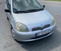 Серый Тойота Ярис, объемом двигателя 1.3 л и пробегом 173 тыс. км за 3200 $, фото 1 на Automoto.ua