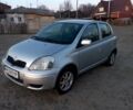 Серый Тойота Ярис, объемом двигателя 1.4 л и пробегом 320 тыс. км за 3800 $, фото 7 на Automoto.ua