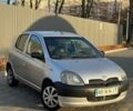 Серый Тойота Ярис, объемом двигателя 1 л и пробегом 212 тыс. км за 2999 $, фото 1 на Automoto.ua
