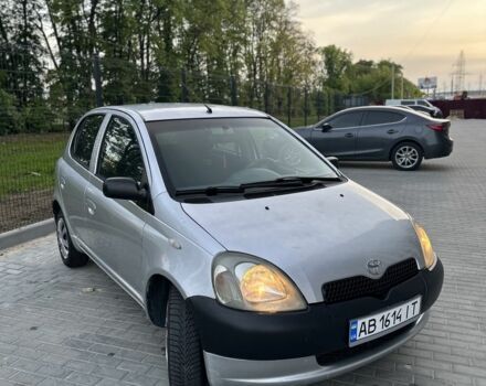 Сірий Тойота Яріс, об'ємом двигуна 1 л та пробігом 200 тис. км за 3300 $, фото 3 на Automoto.ua