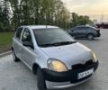 Сірий Тойота Яріс, об'ємом двигуна 1 л та пробігом 200 тис. км за 3300 $, фото 3 на Automoto.ua