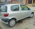 Серый Тойота Ярис, объемом двигателя 1 л и пробегом 150 тыс. км за 1900 $, фото 1 на Automoto.ua