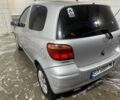 Серый Тойота Ярис, объемом двигателя 1 л и пробегом 135 тыс. км за 4500 $, фото 3 на Automoto.ua