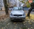 Серый Тойота Ярис, объемом двигателя 1 л и пробегом 197 тыс. км за 4500 $, фото 1 на Automoto.ua