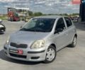 Серый Тойота Ярис, объемом двигателя 1.3 л и пробегом 160 тыс. км за 4290 $, фото 1 на Automoto.ua