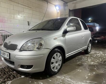 Серый Тойота Ярис, объемом двигателя 1 л и пробегом 135 тыс. км за 4500 $, фото 1 на Automoto.ua