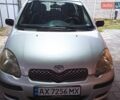 Сірий Тойота Яріс, об'ємом двигуна 1 л та пробігом 185 тис. км за 3000 $, фото 1 на Automoto.ua