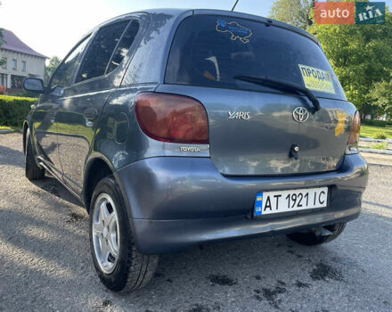 Серый Тойота Ярис, объемом двигателя 1 л и пробегом 100 тыс. км за 3900 $, фото 6 на Automoto.ua