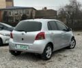 Серый Тойота Ярис, объемом двигателя 1.3 л и пробегом 178 тыс. км за 5800 $, фото 3 на Automoto.ua