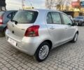 Серый Тойота Ярис, объемом двигателя 1.3 л и пробегом 161 тыс. км за 5700 $, фото 4 на Automoto.ua